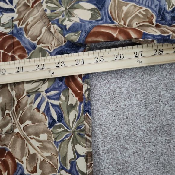 Pierre Cardin Floral and Leafs Button-Up Shirt - Picture 8 of 9